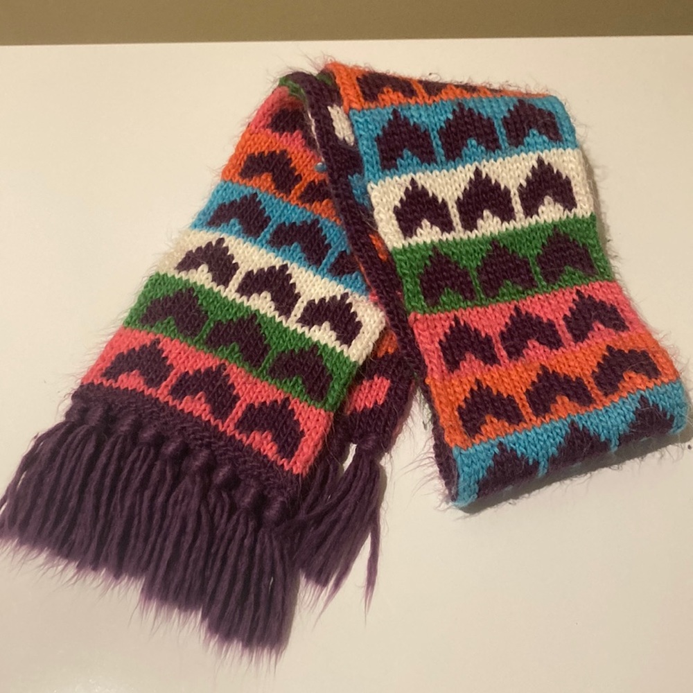 Girls winter scarf